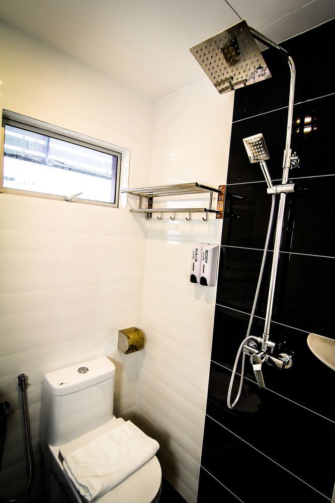 Hotel Lavender Senawang Seremban Bagian luar foto