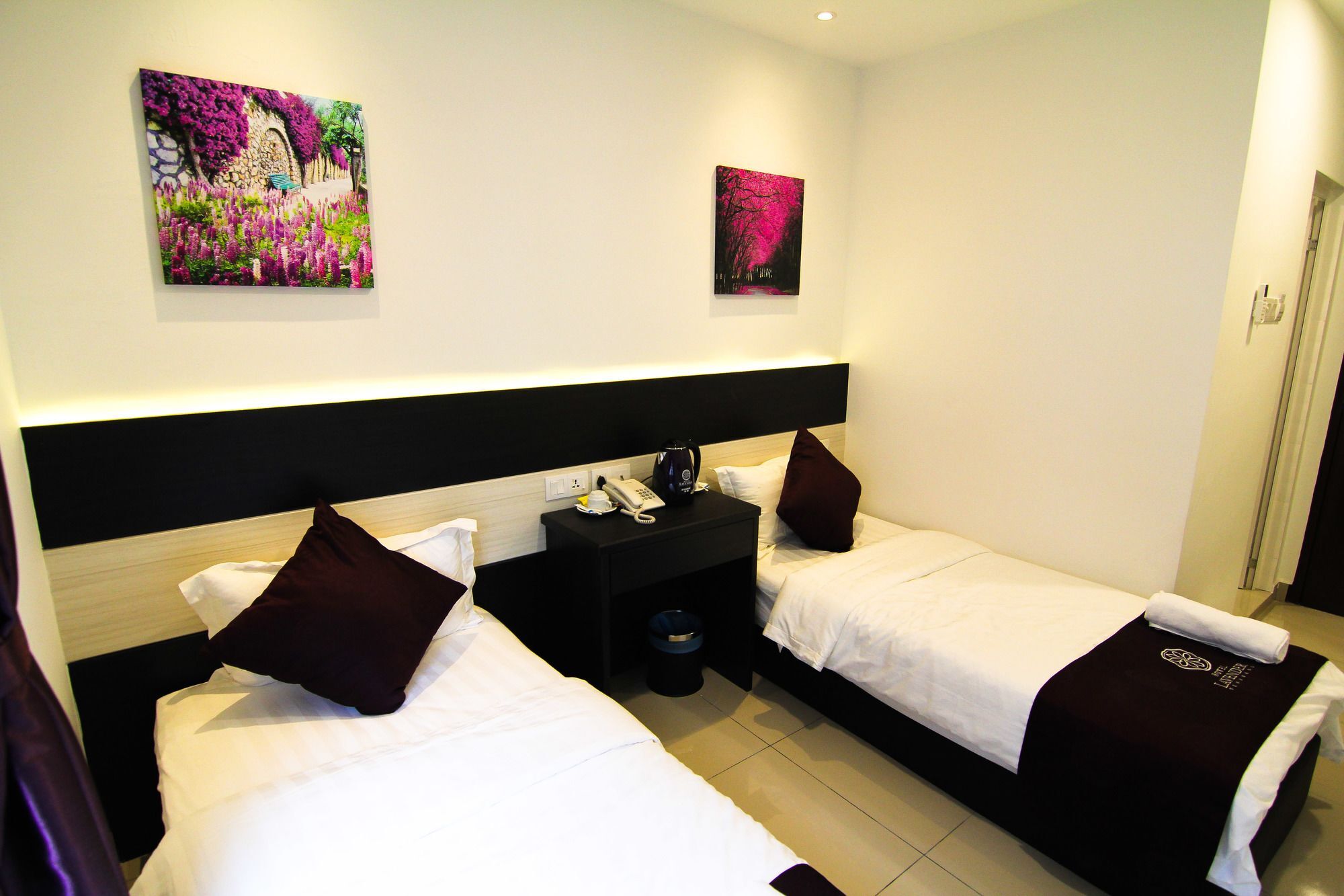 Hotel Lavender Senawang Seremban Bagian luar foto